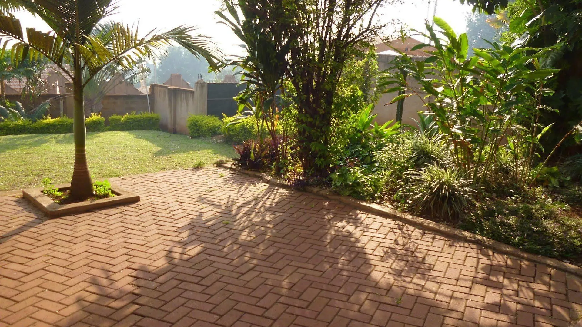 Papaya Holiday Home Kampala 3*,