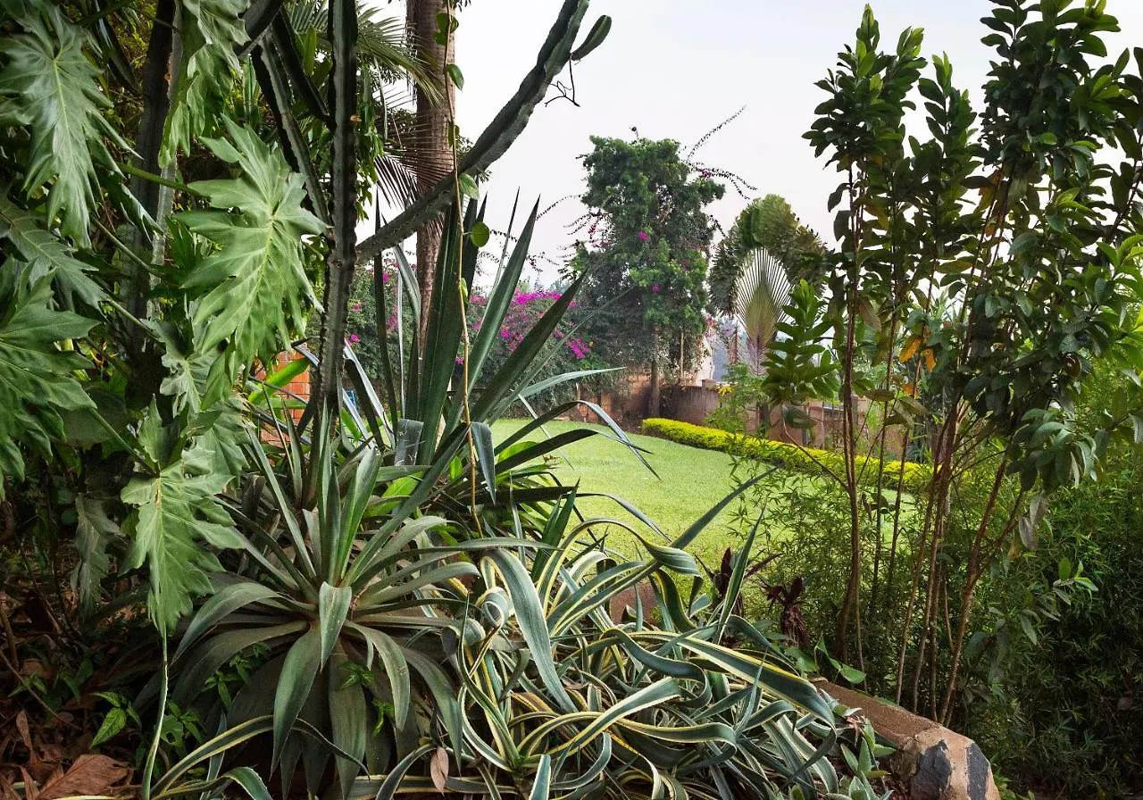 Bed & Breakfast Papaya Holiday Home Kampala